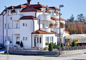  Apartments Villa Bare  Кастав
